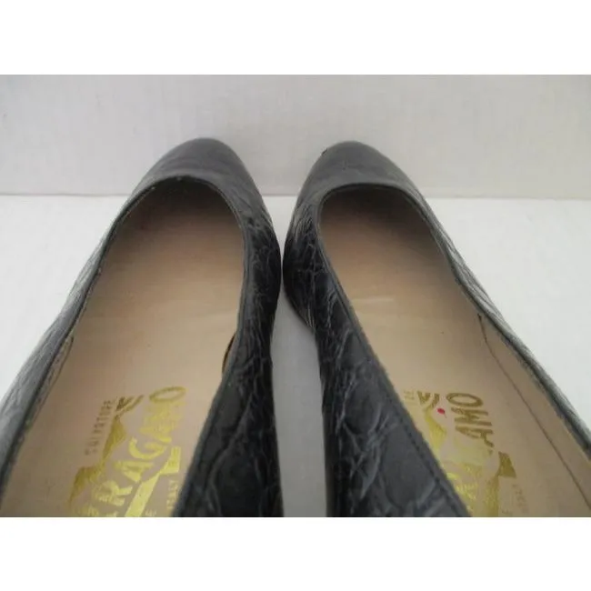 Salvatore Ferragamo Midnight Blue Croc Round Toe Embossed Leather Pumps Size Us