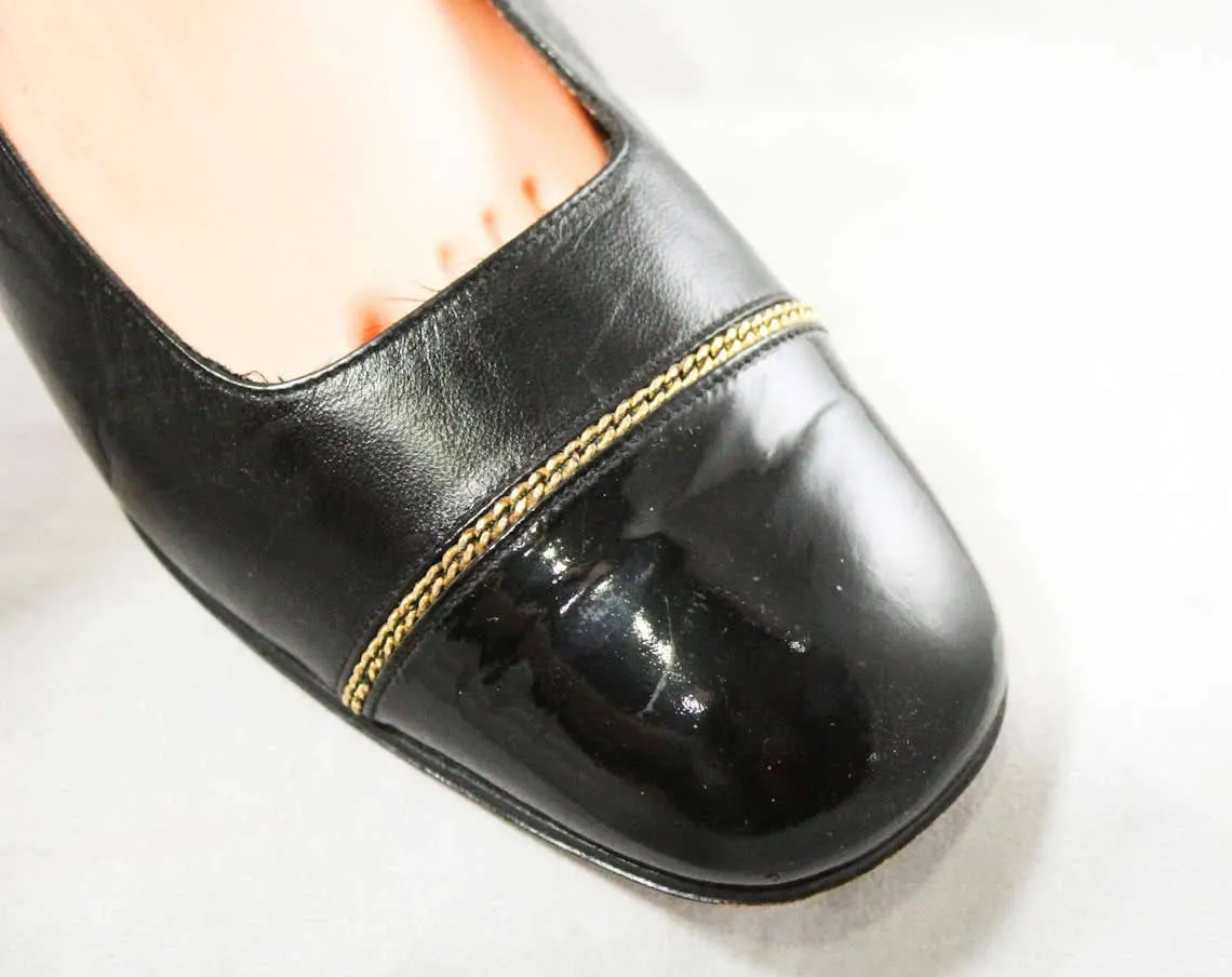 US Size 9 Celine Designer Shoes - Classic Black Leather Pumps with Patent Toe Caps & Brass Chain Detail - Euro Size 40 1/2 - 1990s High End